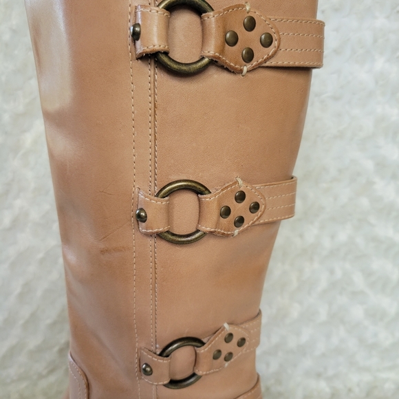 Matisse Tan leather Tall Riding harness buckle boots, Size 11 - Picture 10 of 15